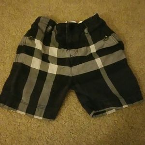 Burberry shorts boy sz 3